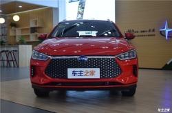 比亚迪e2荣耀版正式上市 售价为8.98-9.68万