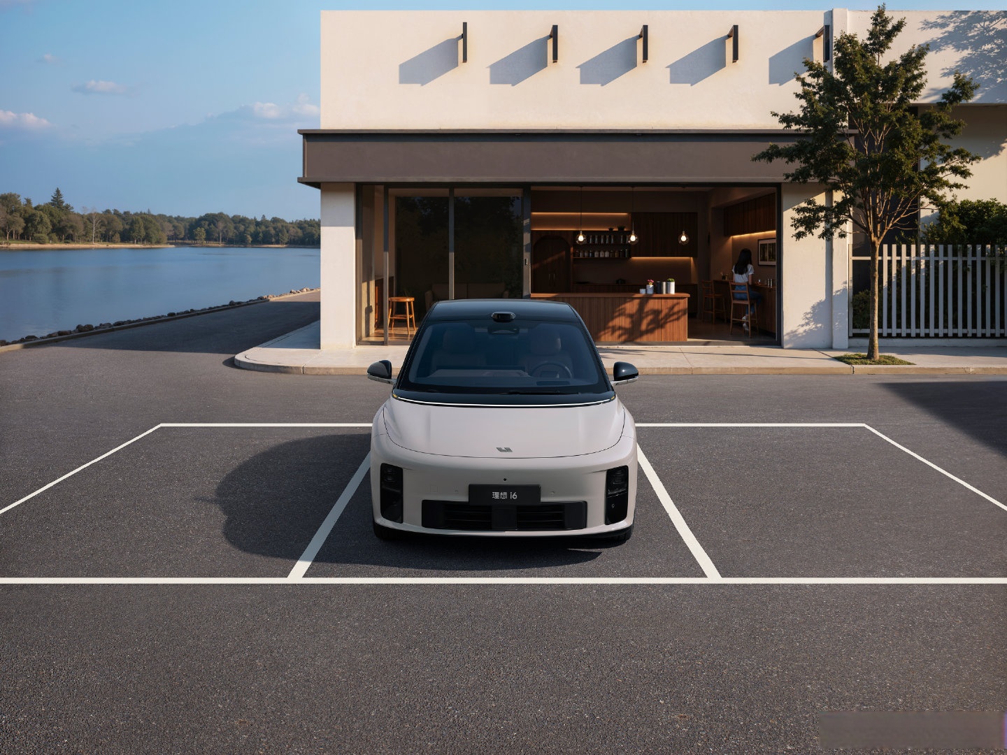 理想i6正式上市 售价24.98万